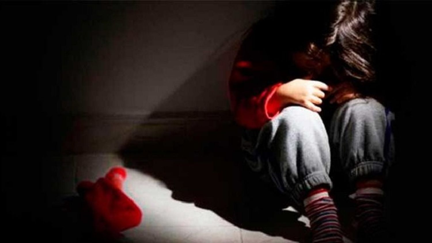 ¡Tras las rejas! Hombre que abusó de sus dos nietas y otras seis niñas