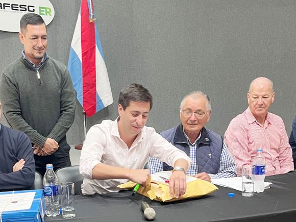 Cafesg avanza con su Plan de mejoramiento de infraestructura escolar y hospitalaria