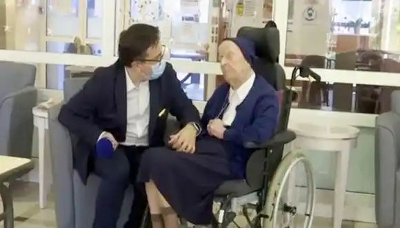 Una monja francesa de 117 años logró vencer al coronavirus