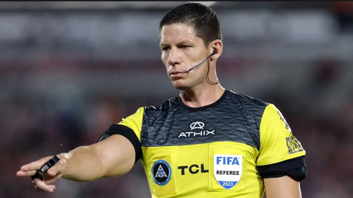 Nicolá Ramírez, el juez para el clásico de Avellaneda el domingo a las