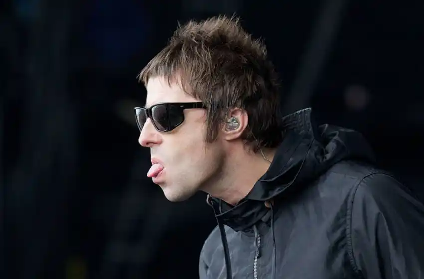 Liam Gallagher suspendió abruptamente su presentación