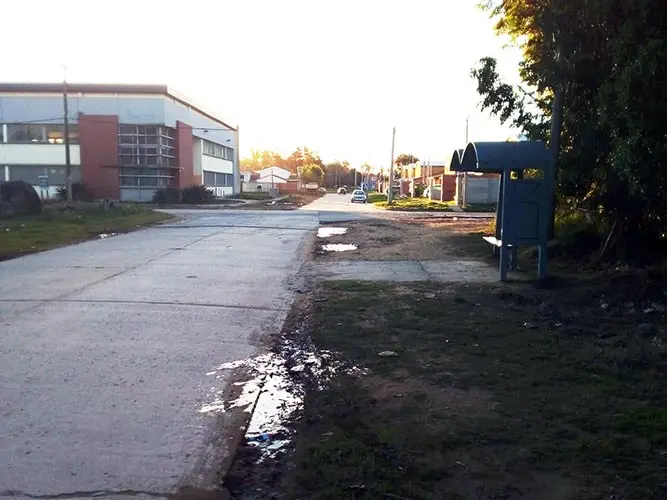 Un menor de 14 años apuñaló a un hombre en confuso episodio