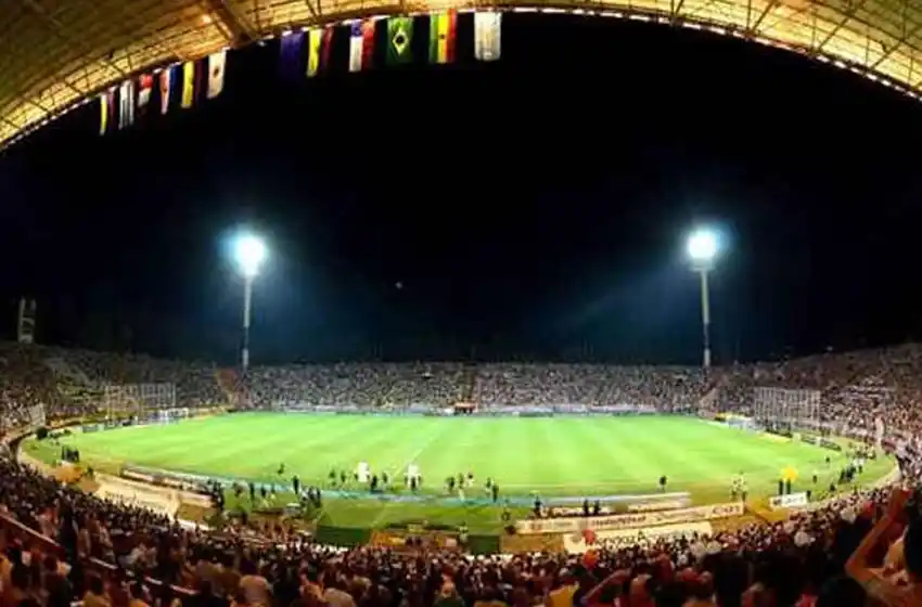 AFA oficializó los árbitros para el verano