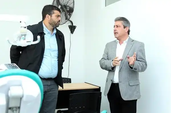 Denuncian que funcionario del Intendente Martínez cobra doble sueldo en Pergamino