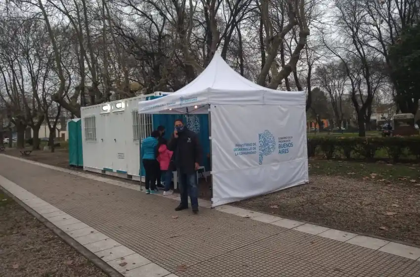Instalaron un dispositivo móvil de asistencia a personas en situación de calle en Plaza Rocha