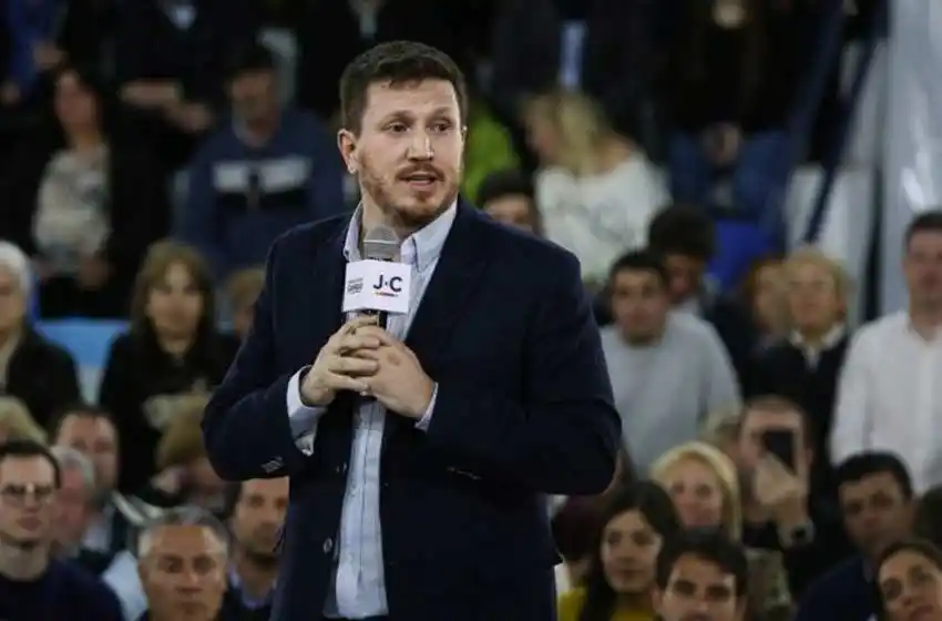 Federico Angelini: «Probablemente sea candidato a gobernador en 2023»