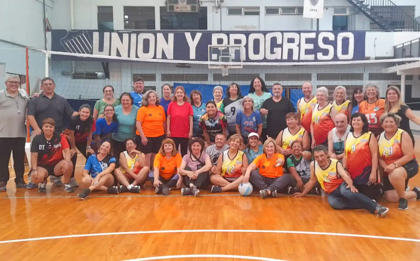 El equipo municipal “Los de fuego” participó en rosario de un taller sobre newcom