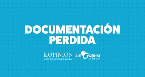 Walter busca sus documentos