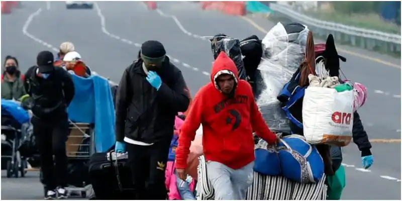 Al menos 111.000 venezolanos han retornado desde Colombia y Brasil