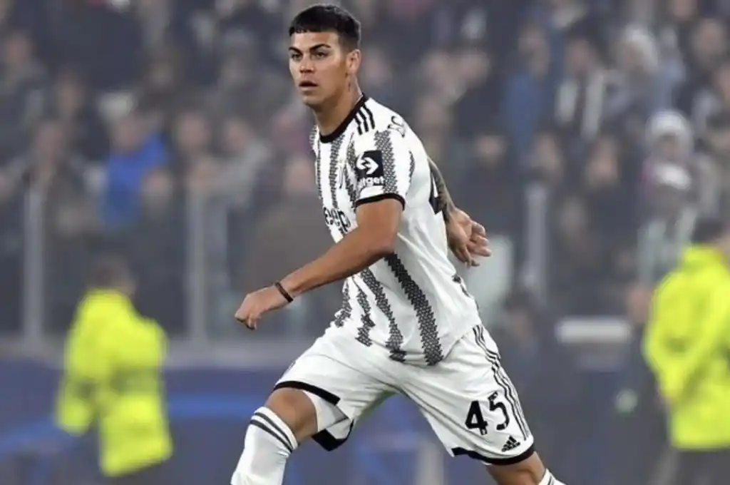 Enzo Barrenechea, el juvenil argentino que debutó en la Juventus ante PSG