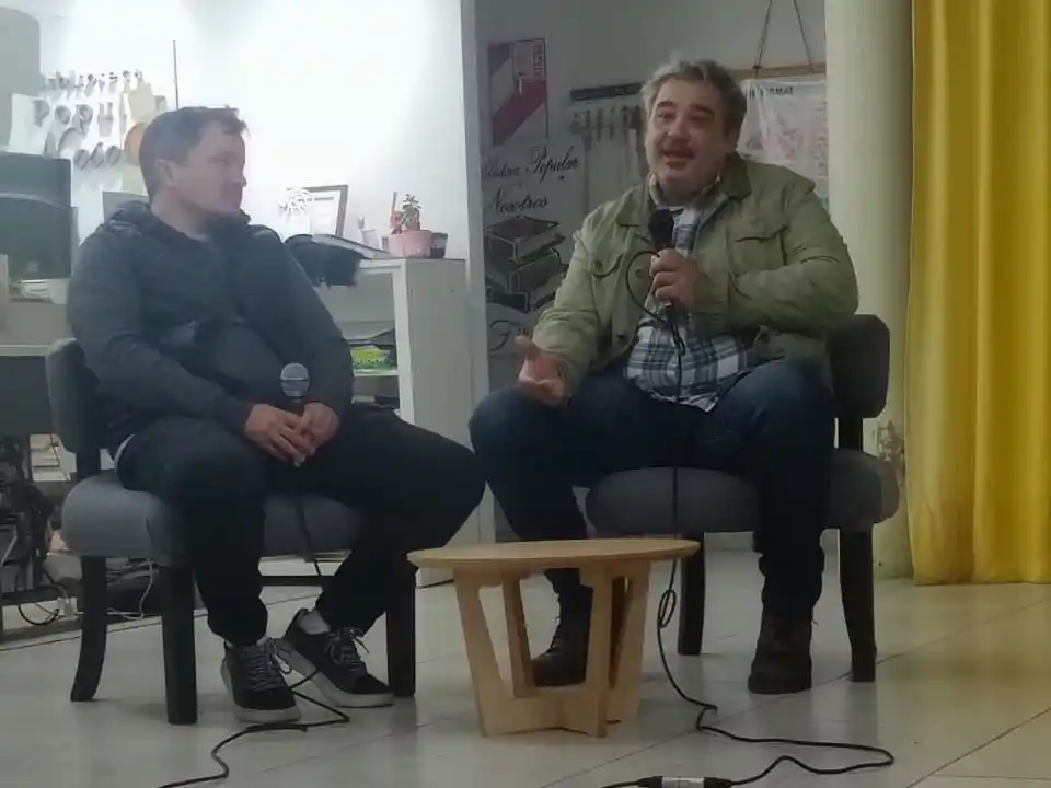 El realizador Walter Dieguez durante la presentación de su documental. Foto: Gentileza.