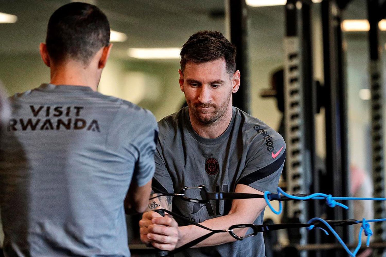 Lesionado, Messi es baja hoy frente a Metz