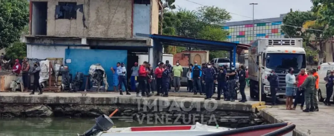 ¡OTRO NAUFRAGIO! Un muerto, un desaparecido y un sobreviviente tras zozobrar embarcación en Vargas