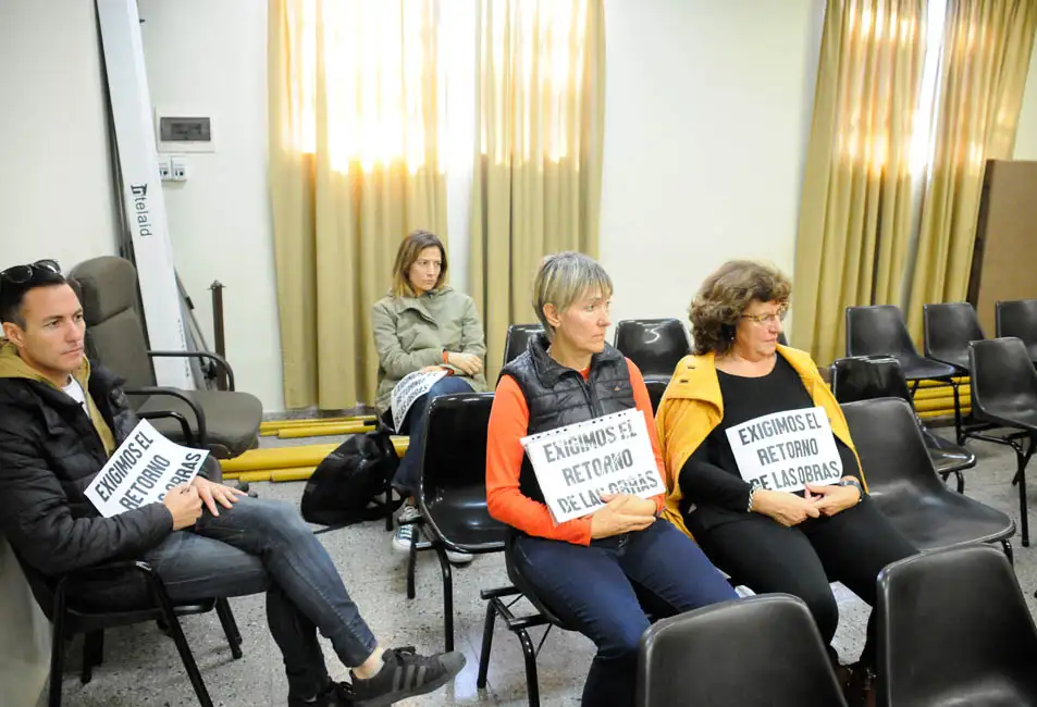 Artistas piden a Lunghi que evalúe la idoneidad de  la directora del Museo 