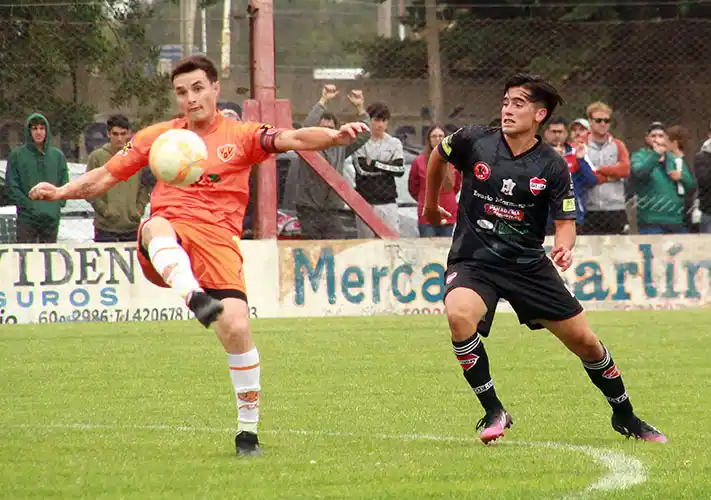 Villa Díaz Vélez sueña con quedarse con el primer puesto