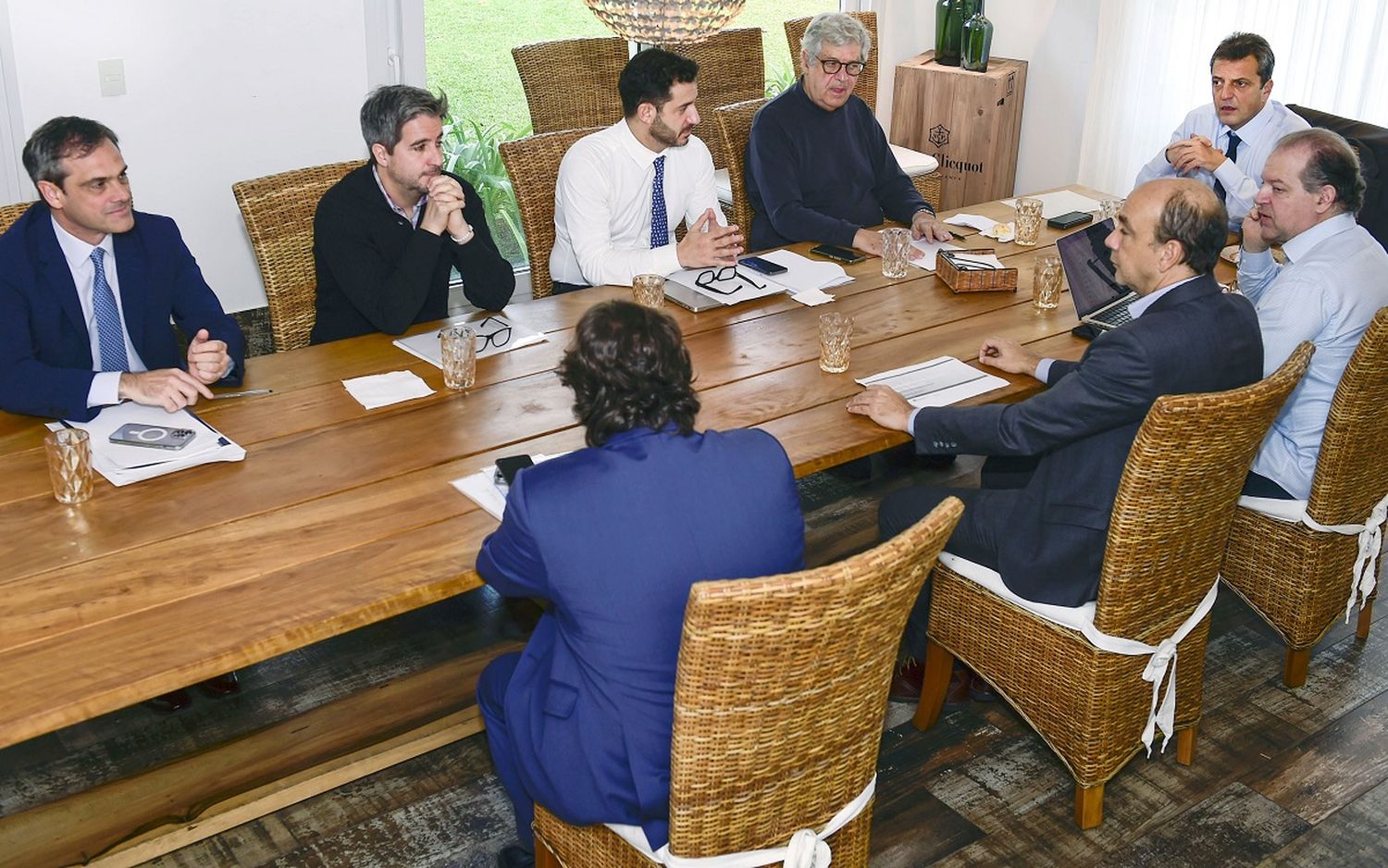 Massa reunió al gabinete económico en su domicilio particular.