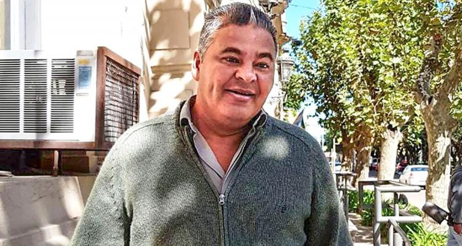 Burgos regresó al cargo tras 13 meses de licencia