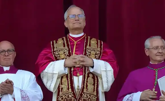 El nuevo papa es Robert Prevost y adoptó como nombre León XIV