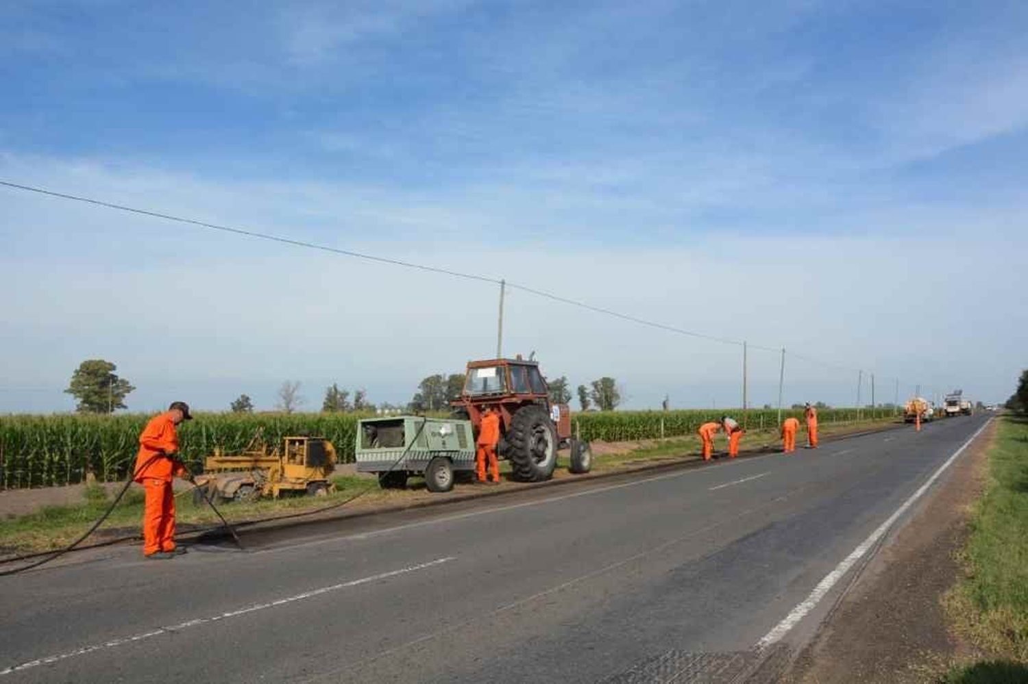 El sector a mejorar en sus condiciones de transitabilidad abarca las localidades de Pujato y Zavalla, incluidas sus travesías urbanas.
Foto: Prensa Vialidad Nacional.