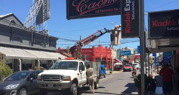 Coopser restableció el servicio de mantenimiento del alumbrado público