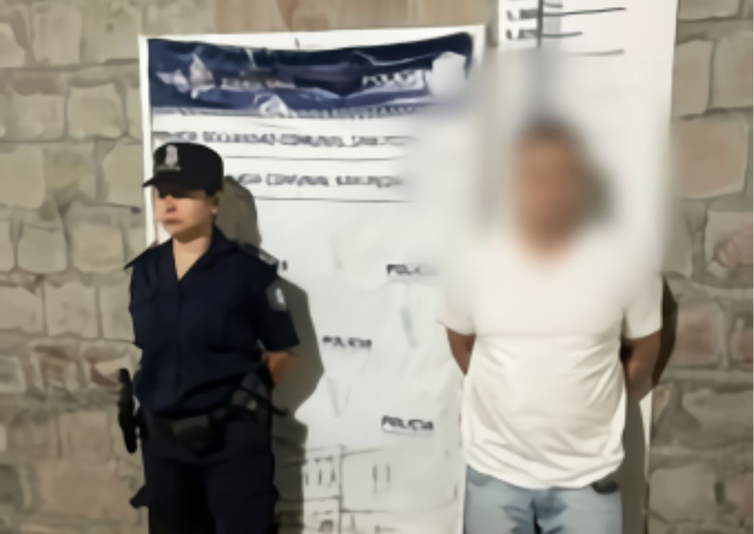El sujeto de 49 años había intentado herir a su mujer con un arma blanca.