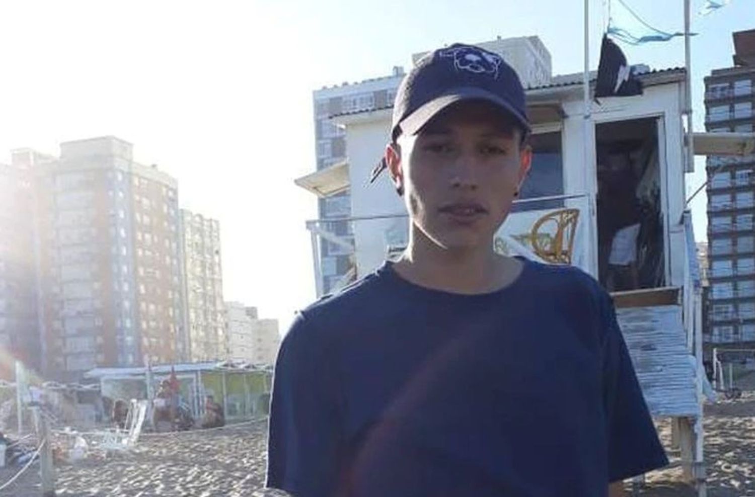 Mataron a un joven de 17 años de una trompada y la policía liberó al agresor