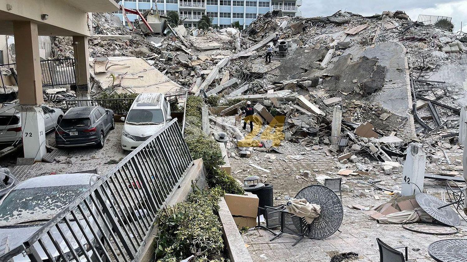 Identifican a otros dos argentinos desaparecidos tras el colapso del edificio