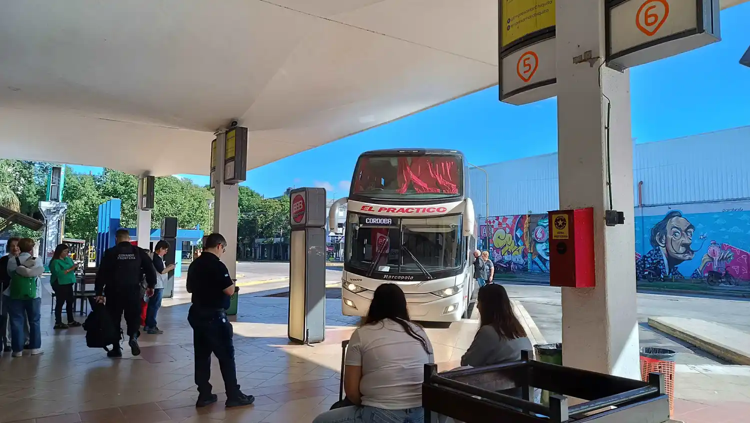 Aoita levantó el paro de colectivo