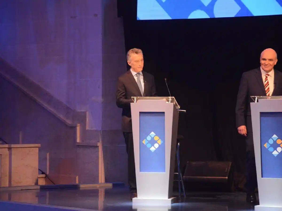 Debate presidencial: los candidatos tuvieron cruces por la corrupción