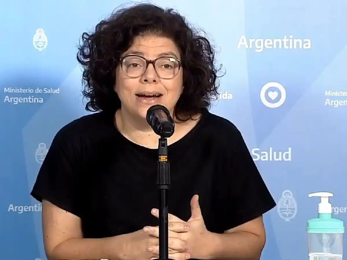 Vizzotti dijo que a mediados de febrero se normaliza provisión de vacunas, y negó contrato con China