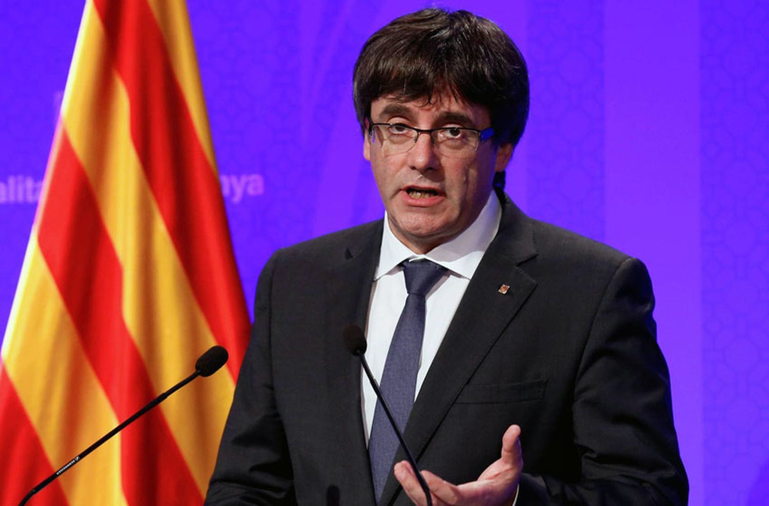 Puigdemont acepta una solución sin independencia