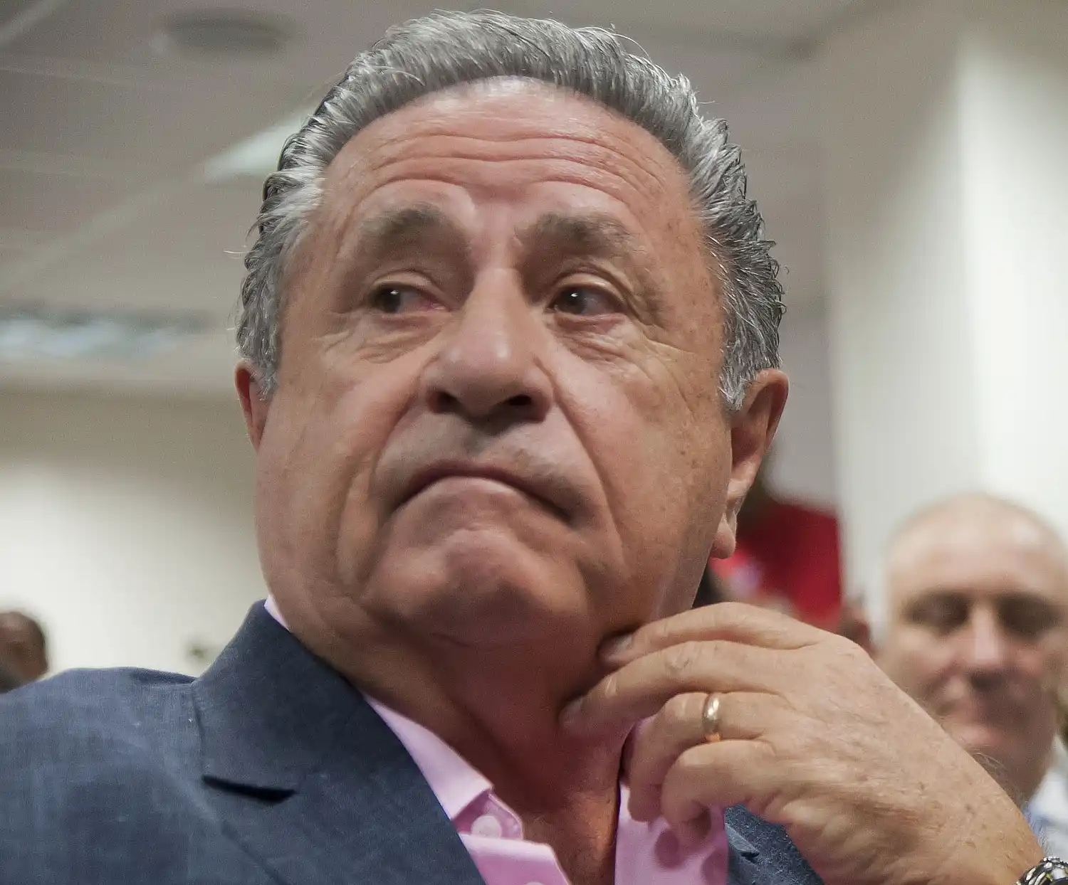 Eduardo Duhalde impulsa “una gran coalición con mayorías parlamentarias”
