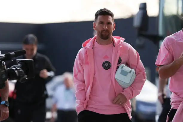 Messi se entrenó con normalidad.