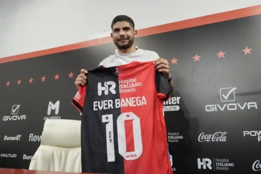 Éver Banega empieza su segundo ciclo en Newell's: “Sentí que era el momento de volver a mi casa y mi ciudad”