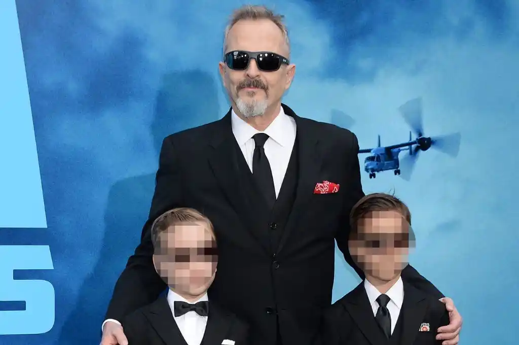 La justicia falló a favor de Miguel Bosé y rechazó declarar su paternidad sobre los hijos biológicos de su ex, Nacho Palau