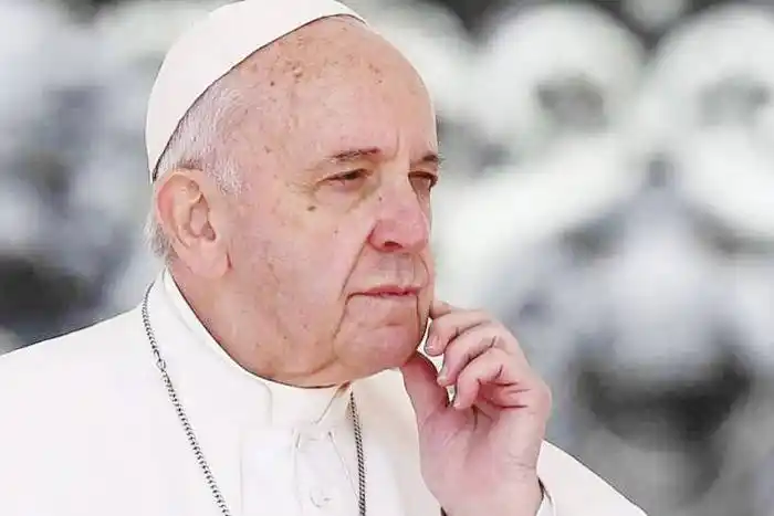 El Papa anuncia que nombrará a dos  mujeres en el Dicasterio de los Obispos