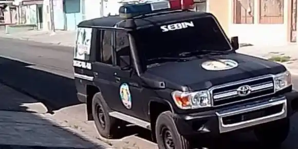 SEBIN se lleva a declarar a la abuela del embajador Carlos Millán