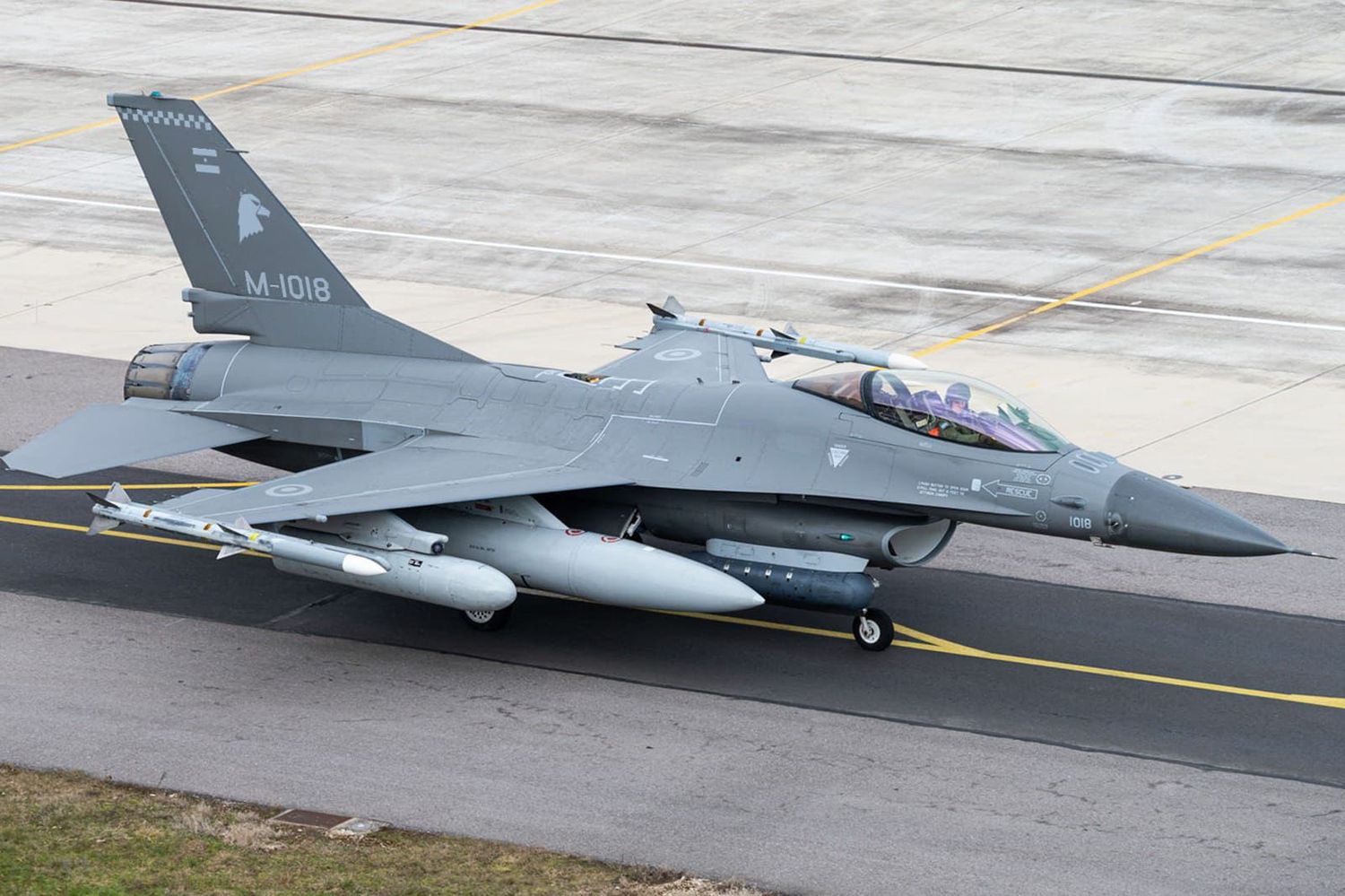 Argentine Air Force F-16: U.S. approves purchase of AMRAAM missiles and guided bombs for US$ 941 million