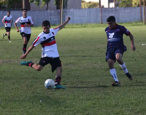 Ganaron Central Entrerriano, Defensores y Sarmiento