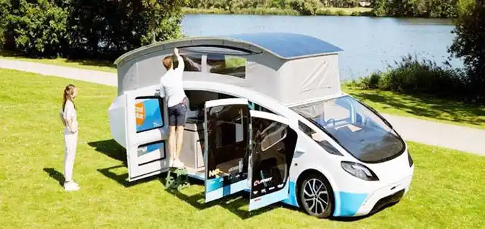 Un viaje de 3.000 km por ruta en una �Scasa solar autónoma sobre ruedas⬝