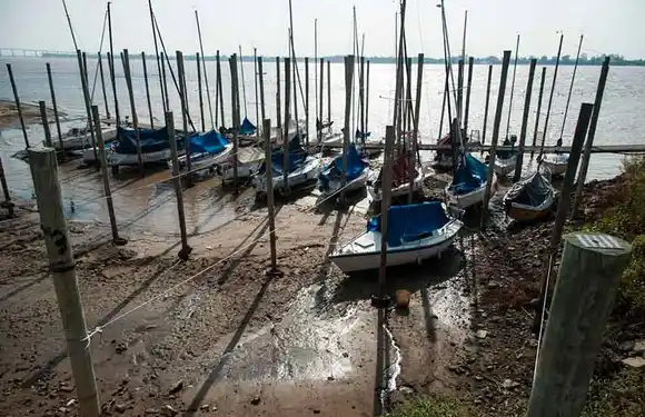Alerta por la bajante del río: cómo serán los cruces a las islas durante este verano