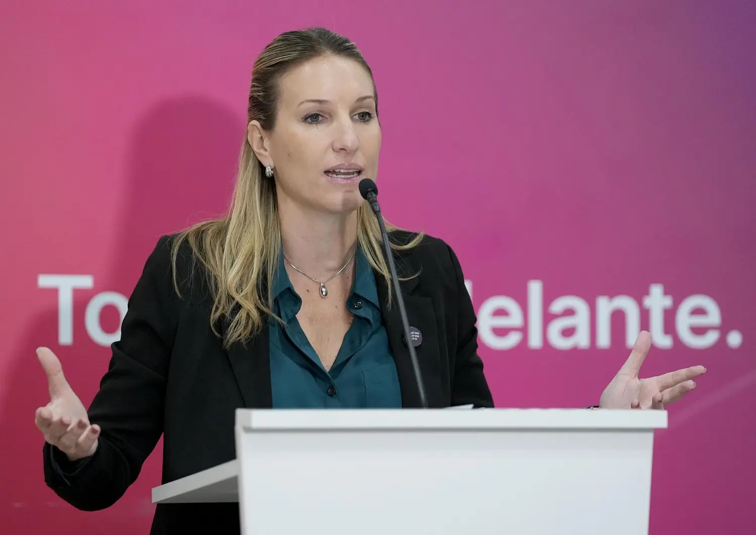 Virginia Coudanes, vocera provincial informó que Provincia refuerza la asistencia alimentaria en copas de leche y comedores escolares