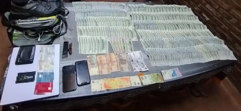 Aterrizaje forzoso y fuga: los dos extranjeros detenidos llevaban dólares, handy y una pistola