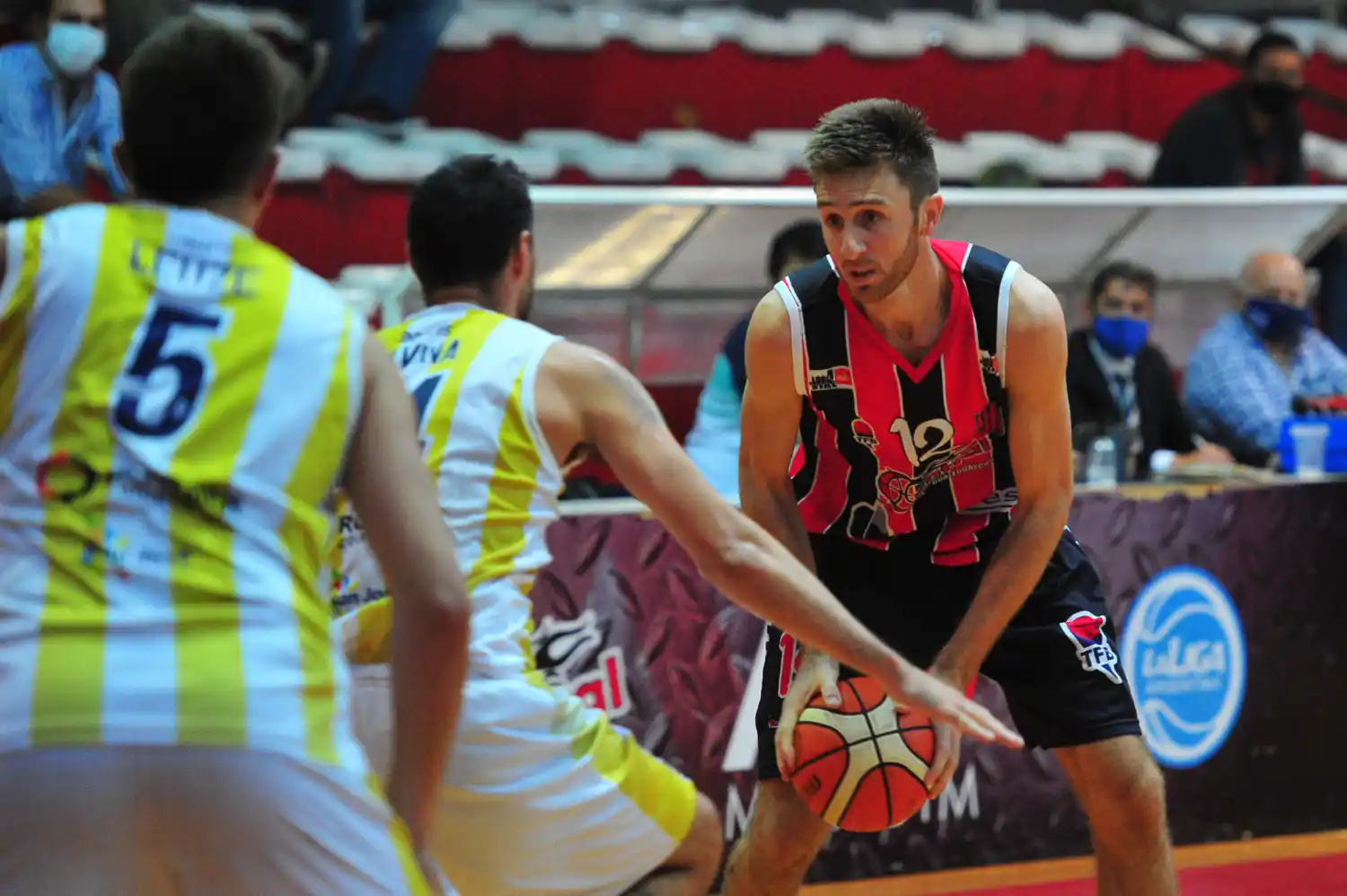 Central no tuvo una buena noche y San José lo dejó sin invicto en su propia casa