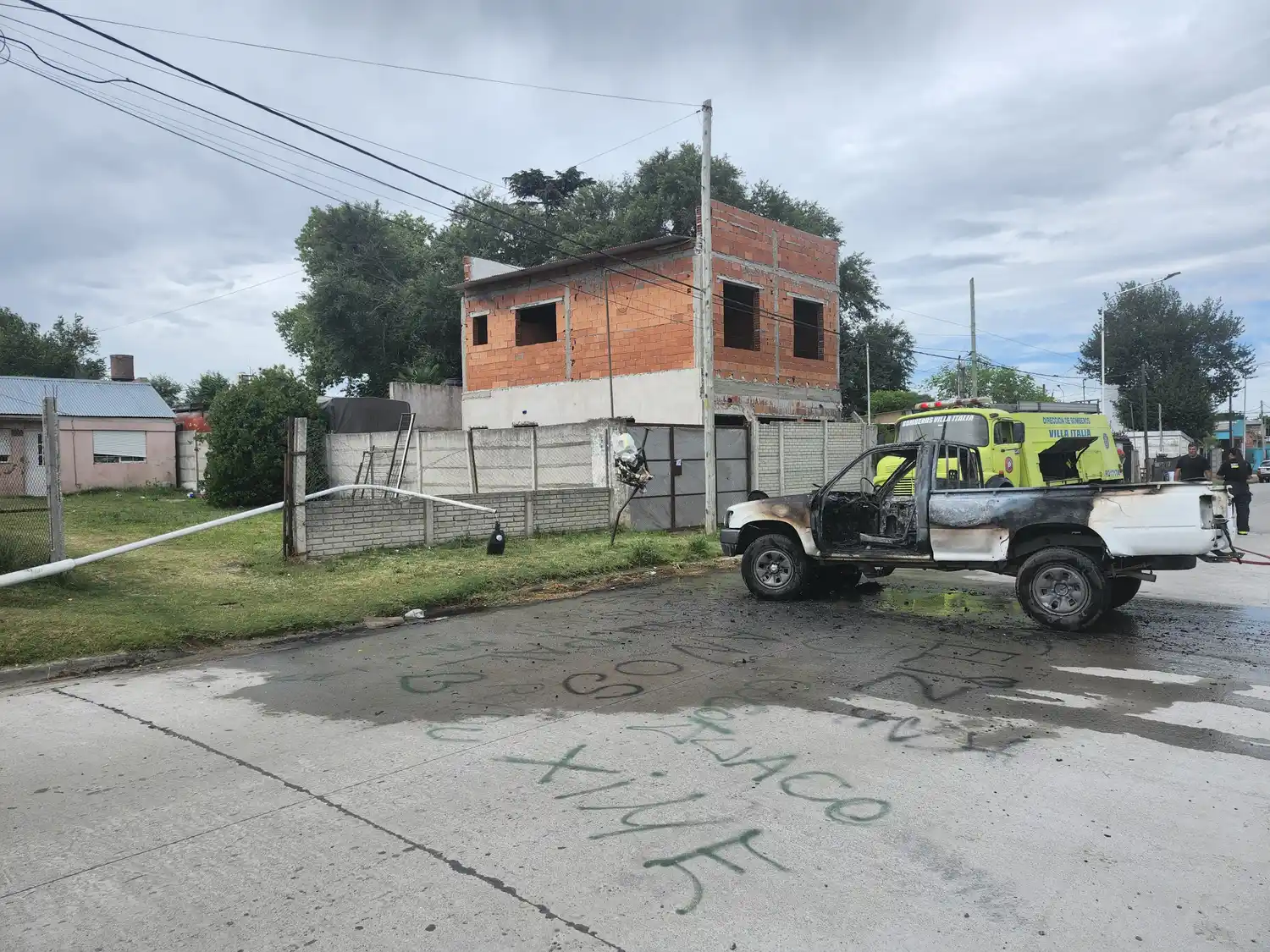 incendio camioneta villa italia - 1