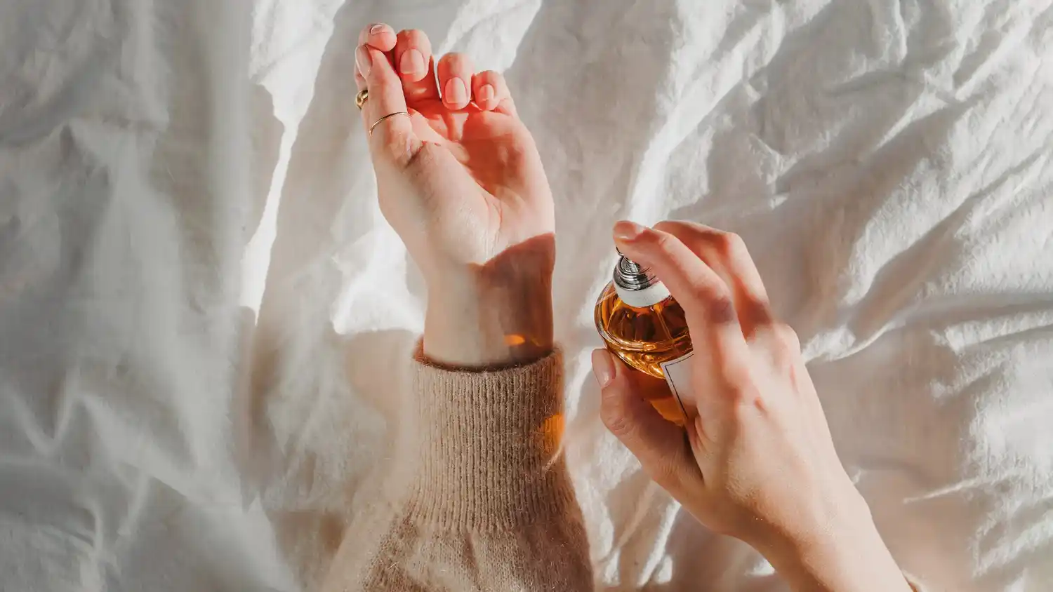 ¿No podés dormir? Los aromas que recomiendan los expertos y cómo pueden influir en el descanso