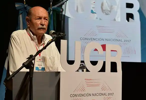 Desde la UCR volvieron a criticar la reforma laboral 