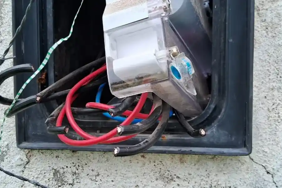 "No de nuevo...": Volvieron a robar todos los cables en clubes de Frontera