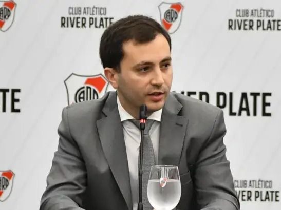 Stéfano Di Carlo, confirmó que Eduardo "Chacho" Coudet es el elegido para tomar las riendas del primer equipo.Foto:Prensa River