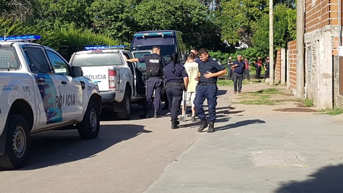 rastrillaje perros policía federal caso felipe frías